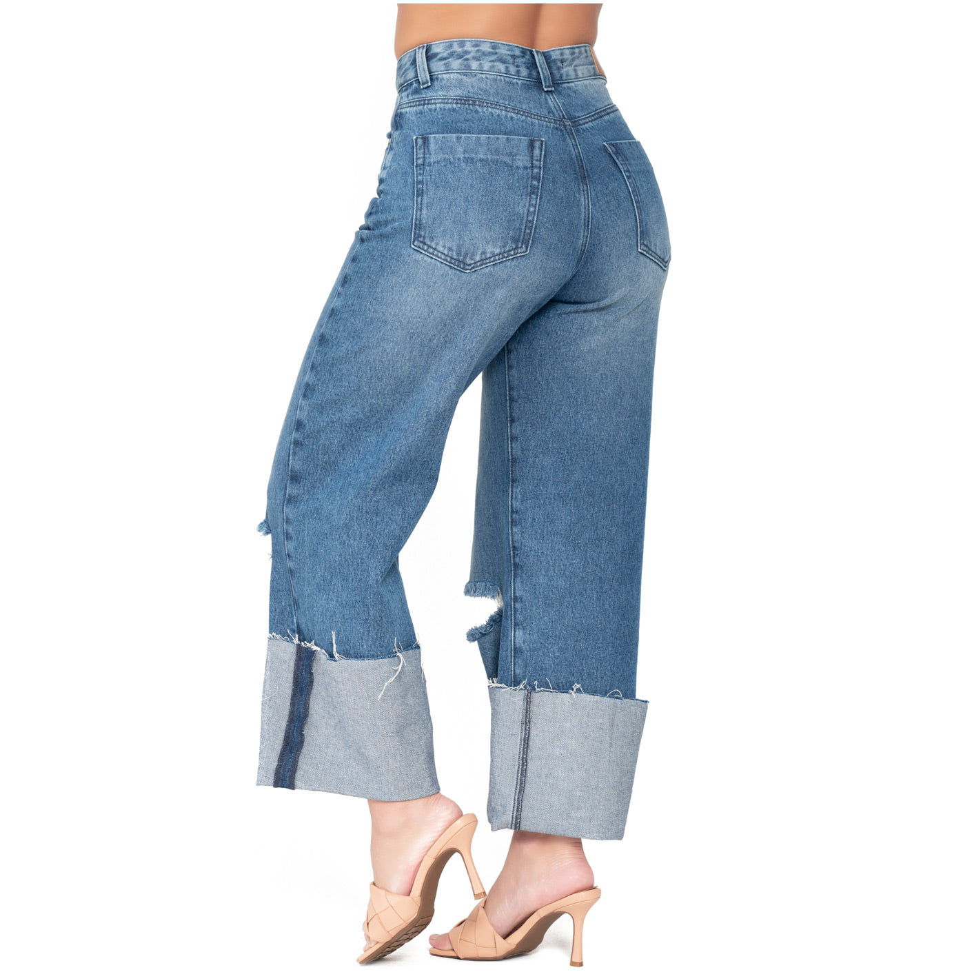 High-Rise Wide-Leg Distressed Denim Jeans – Full Length